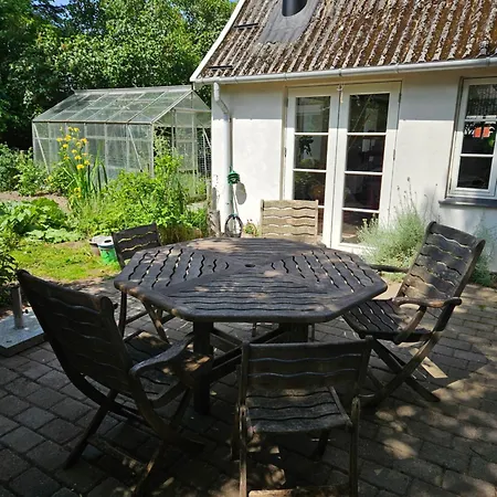 Vanggarden Portnerboligen Casa de Férias *